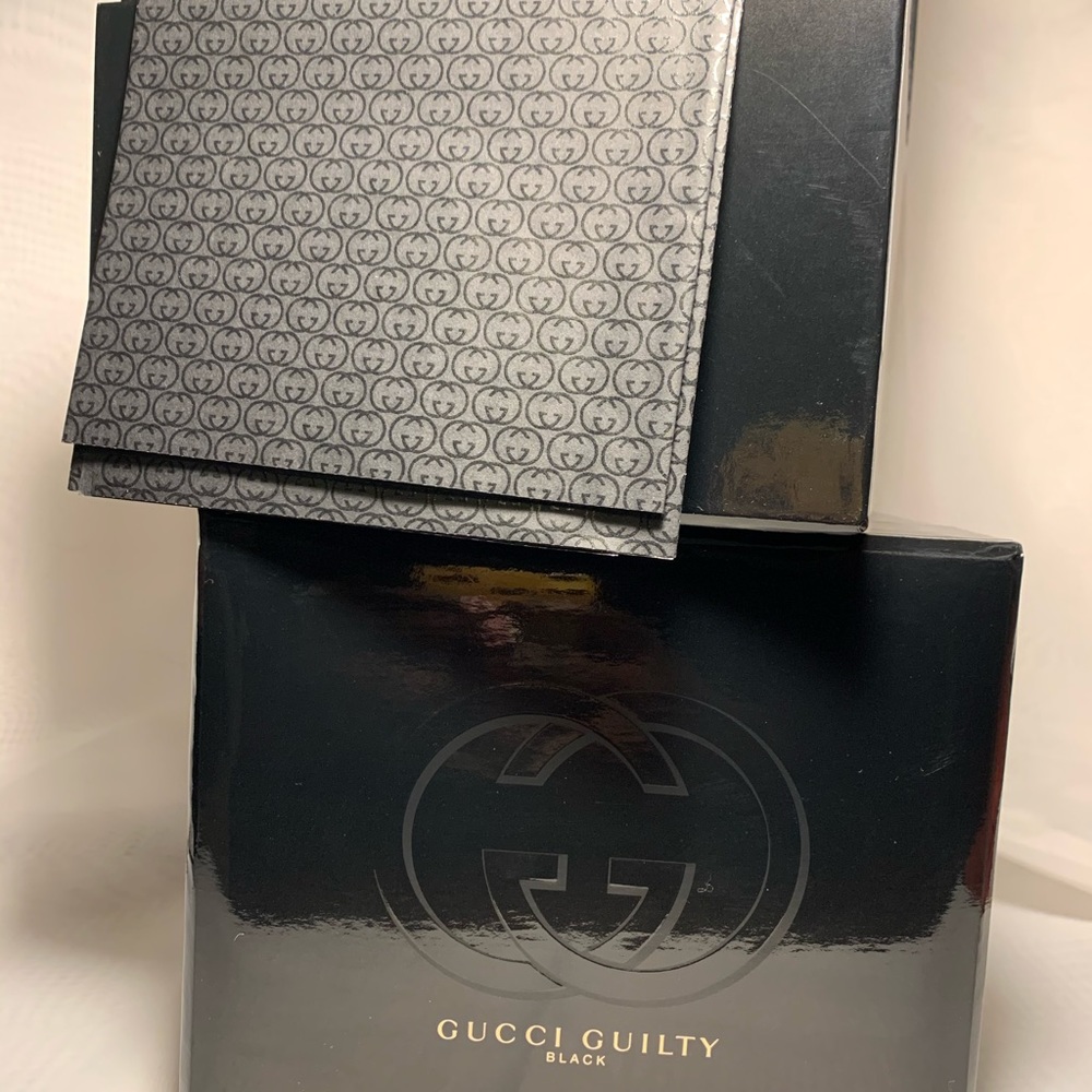 Gucci box